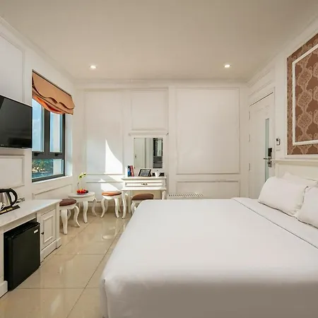 Toan Thang Hotel - 423 Ngo Gia Tu, Long Bien - By Bay Luxury Truong Lam Exterior photo