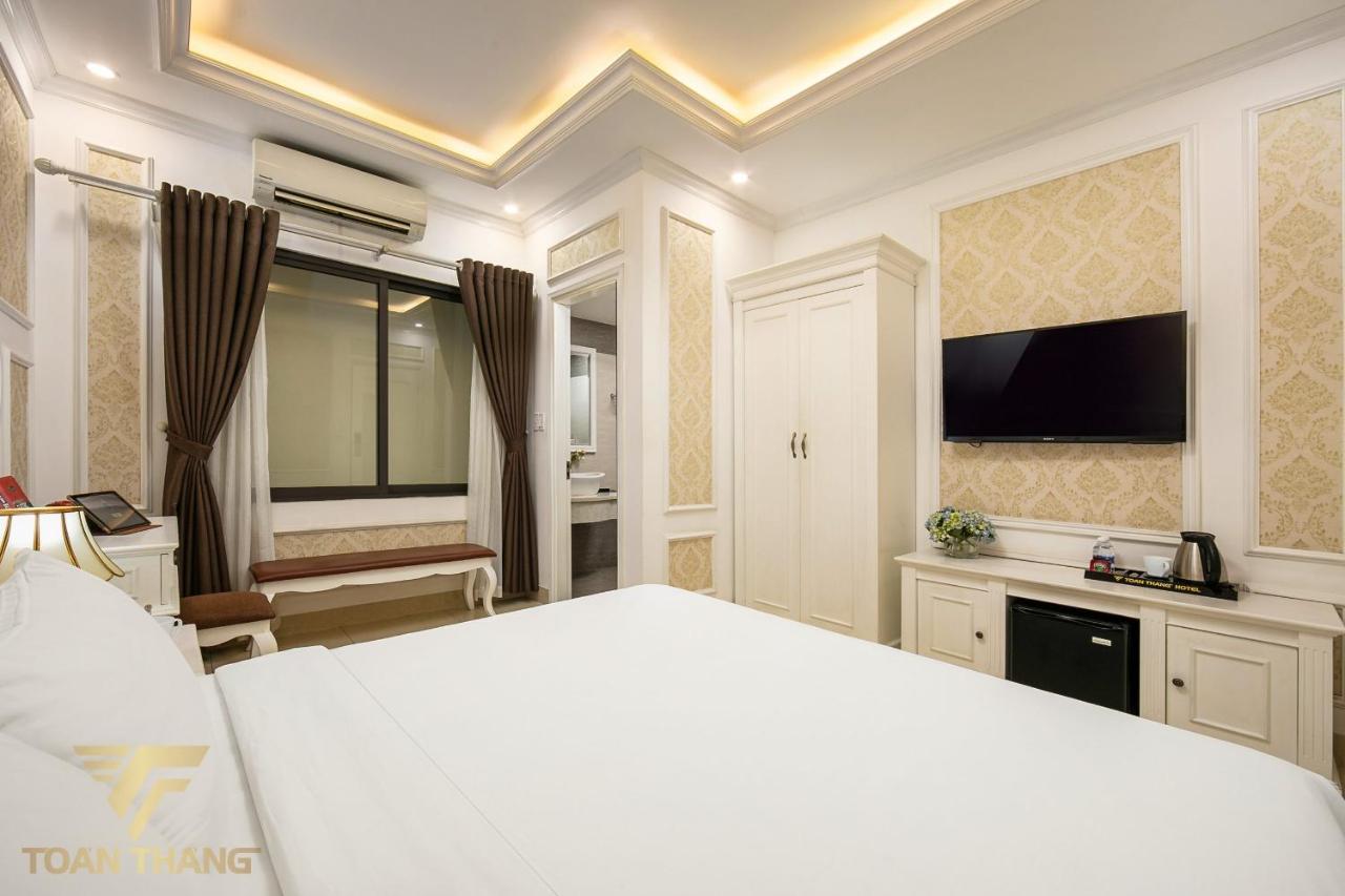 Toan Thang - 423 Ngo Gia Tu, Long Bien - By Bay Luxury Truong Lam