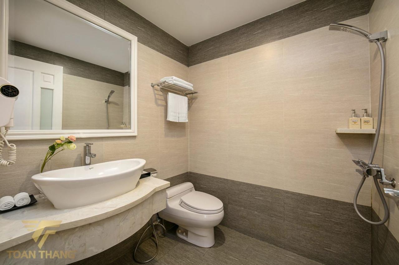 Toan Thang - 423 Ngo Gia Tu, Long Bien - By Bay Luxury * Truong Lam